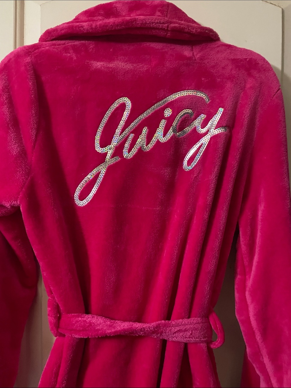 Juicy Couture Bright Hot Pink Plush Hoodless Robe with Tie Belt S/M